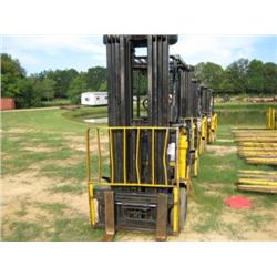 YALE ELECTRIC FORKLIFT