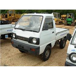 1991 SUZUKI 4X4 CARRYALL S/N TK524-P121 3 CYL GAS ENG
