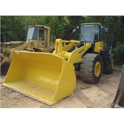 KOMATSU WA380-5L RUBBER TIRED LOADER