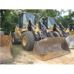 CAT IT28G RUBBER TIRED LOADER
