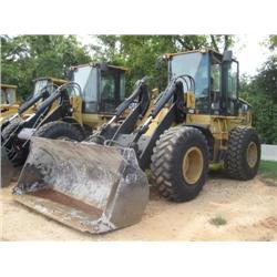 CAT IT28G RUBBER TIRED LOADER
