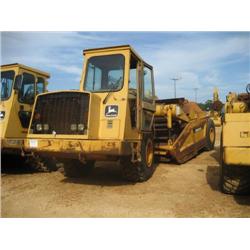 JOHN DEERE 762B SERIES II MOTOR SCRAPER