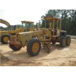 JOHN DEERE 570 MOTOR GRADER