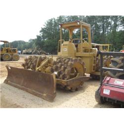 CAT 815 COMPACTOR