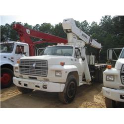 NATIONAL 556A HYDRAULIC CRANE