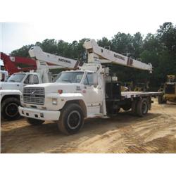 NATIONAL 455 HYDRAULIC CRANE