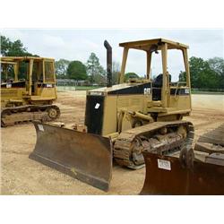 CAT D3C SERIES III CRAWLER TRACTOR