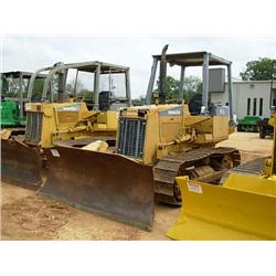 KOMATSU D37E CRAWLER TRACTOR