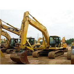 KOMATSU PC200LC-7 HYDRAULIC EXCAVATOR