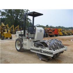 INGERSOLL RAND SD40F VIBRATORY ROLLER