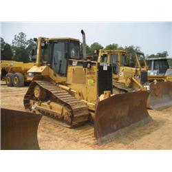 CAT D5M XL CRAWLER TRACTOR