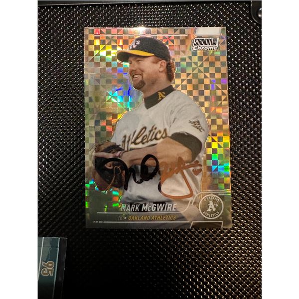 Mark McGwire Autographed Card