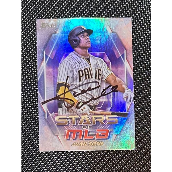 Juan Soto AUTOGRAPHED Card