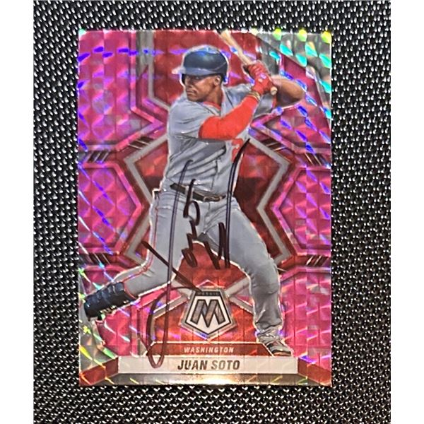 Juan Soto AUTOGRAPHED Card
