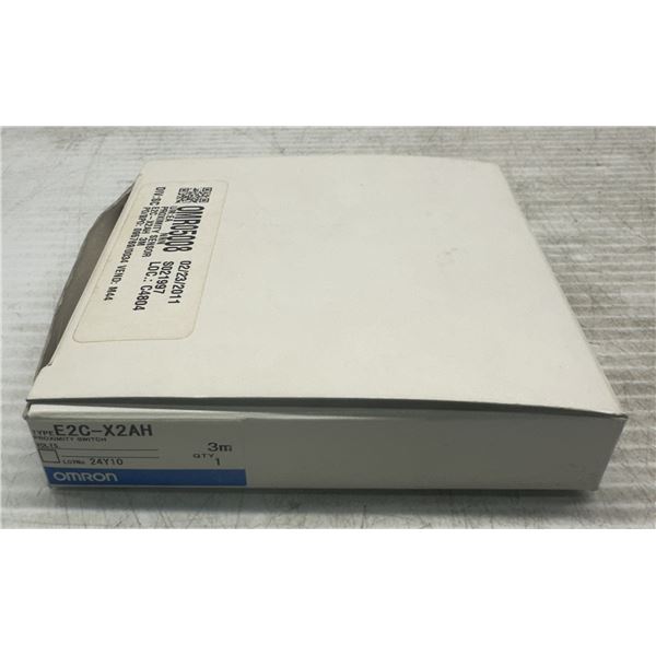 Omron #E2C-X2AH Proximity Switch