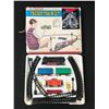 Image 1 : VINTAGE 21 PIECE BATTERY OPERATED FREIGHT TRAIN SET