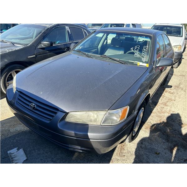 1999 Toyota Camry