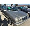 Image 2 : 1998 Mercedes-benz E-Class