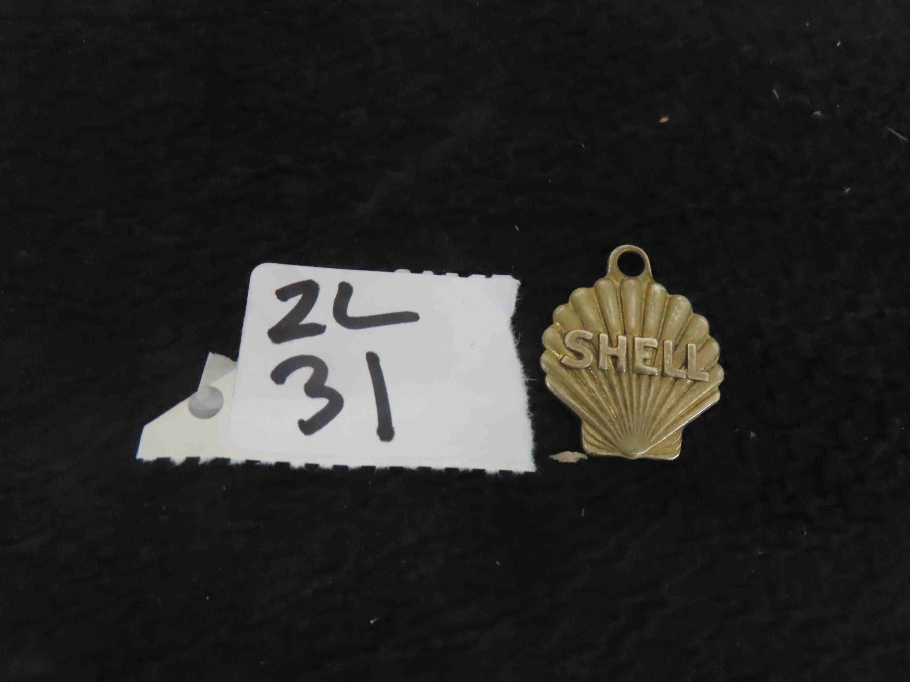 Shell Gasoline Key Ring Vintage Canadian Metal Shell Gasoline Key Fob 45088
