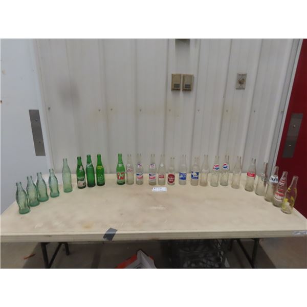 25 Pop Bottles : Coca Cola, Mountain Dew, Frostie,