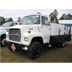 1989 FORD L9000 S/A FUEL & LUBE TRUCK