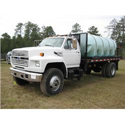 1994 FORD F700 FLATBED WATER TRUCK