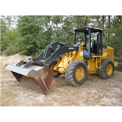 JOHN DEERE 444J RUBBER TIRED LOADER