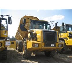 JOHN DEERE 250D ARTICULATED DUMP