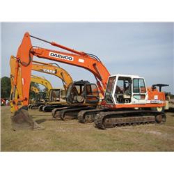 DAEWOO SL220LC HYDRAULIC EXCAVATOR