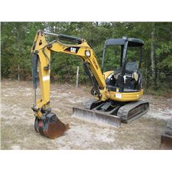 CAT 303CR HYDRAULIC EXCAVATOR