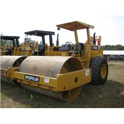 CAT CS-563C VIBRATORY ROLLER