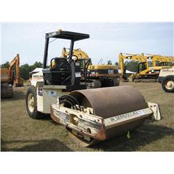 INGERSOLL-RAND SD70 VIBRATORY ROLLER