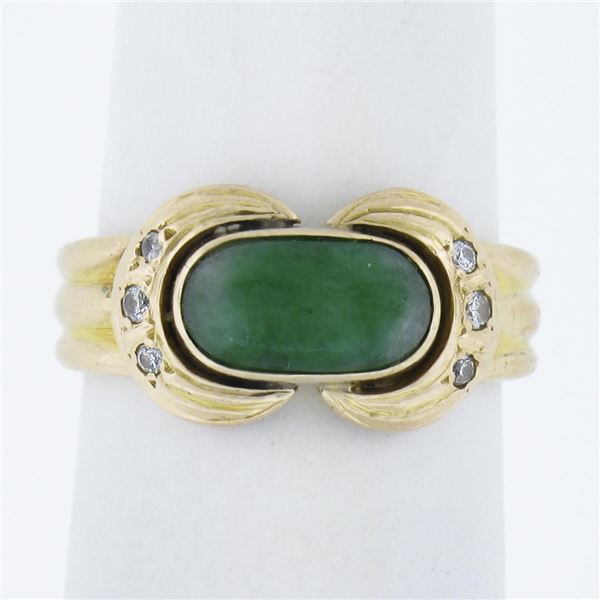 Vintage Petite 14K Yellow Gold Cabochon Green Jade & Diamond Grooved Band Ring