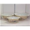 Image 6 : 3 Piece Pyrex - Homestead Cinderella Mixing Bowl Set
