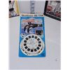 Image 2 : Postcards & Sea World View-Master 3D Tour (unopened)