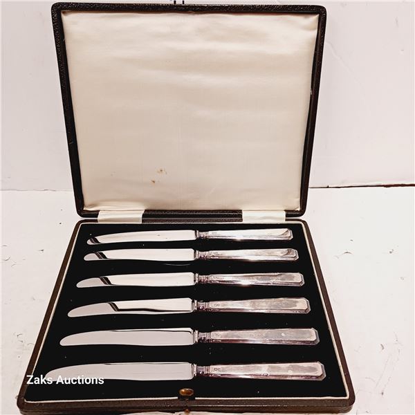 Set of 6 Boxed Elkington & Co Silverplated Hallmarked Butter Knives