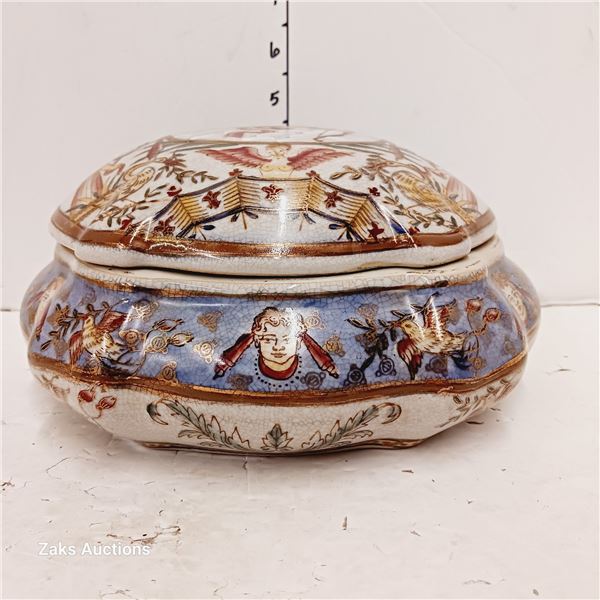 Porcelain Hand Painted Jewelery Box