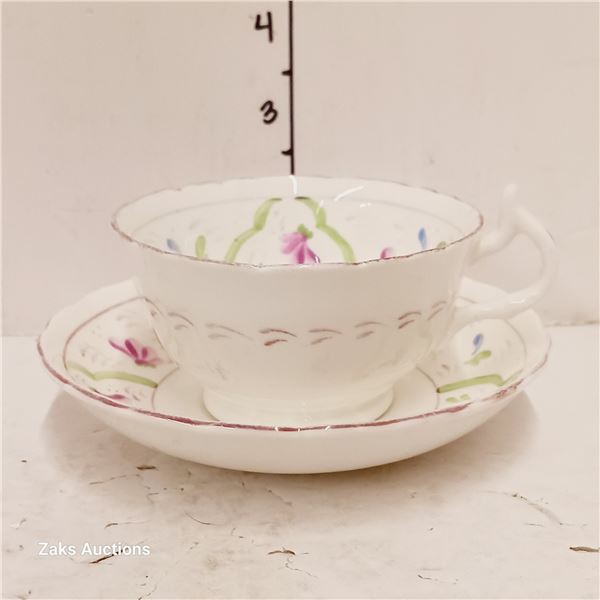 Very Nice Teacup & Saucer