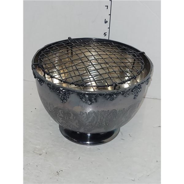 Rare Old English Reproduction King Flower Silverplate Bowl