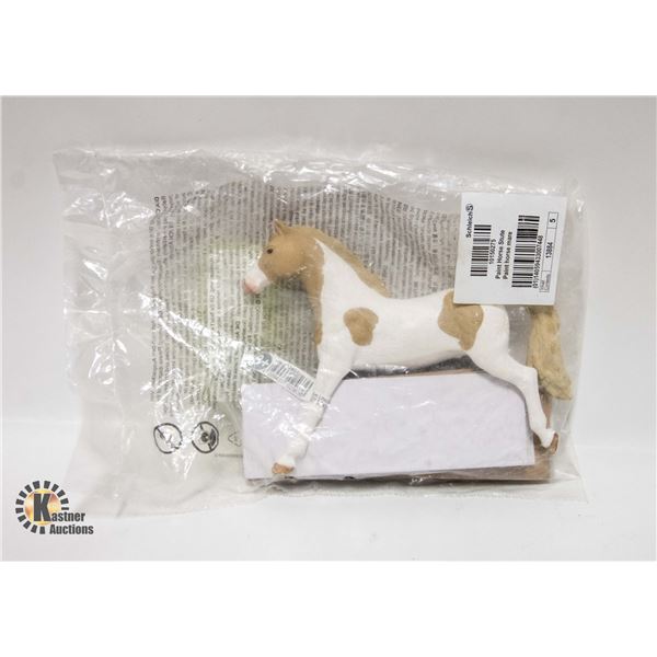 NEW SCHLEICH PAINT HORSE MARE