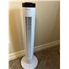 Image 1 : Westinghouse 32" Tower Fan