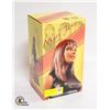 Image 1 : 8 IN MARY JANE WATSON BUST PAINTED LTD EDIT
