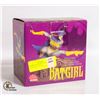 Image 1 : DC DIRECT BATGIRL LTD EDIT PORCELAIN STATUE