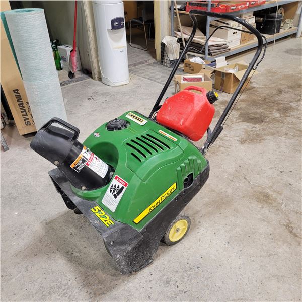 JD 522E snowblower c/w jerry gas can, elec. Start, works