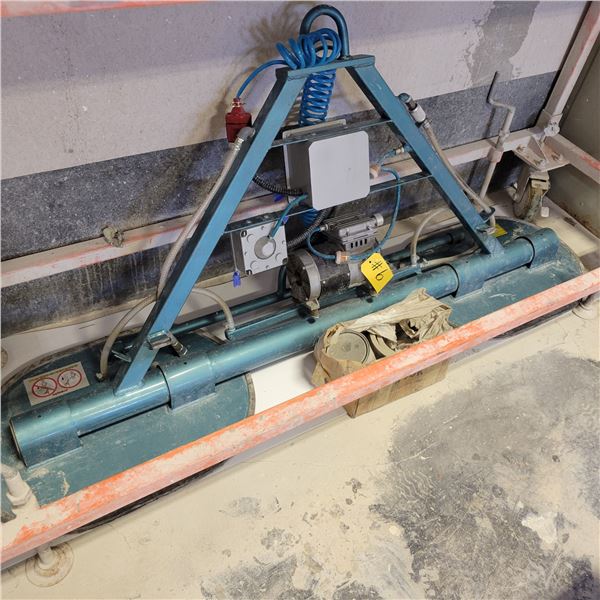 Ventowag Approx. 68 in pneumatic/ elec slab vacuum lifter, never been used