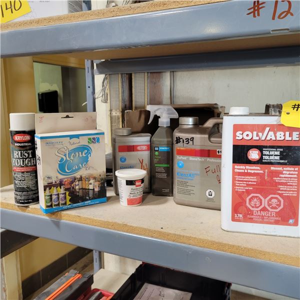 Qty of cleaning supplies