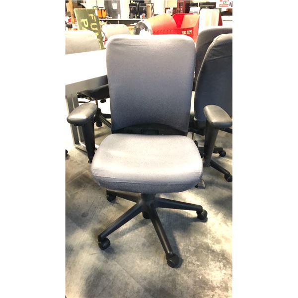 HAWORTH GREY ADJUSTABLE TASK CHAIR