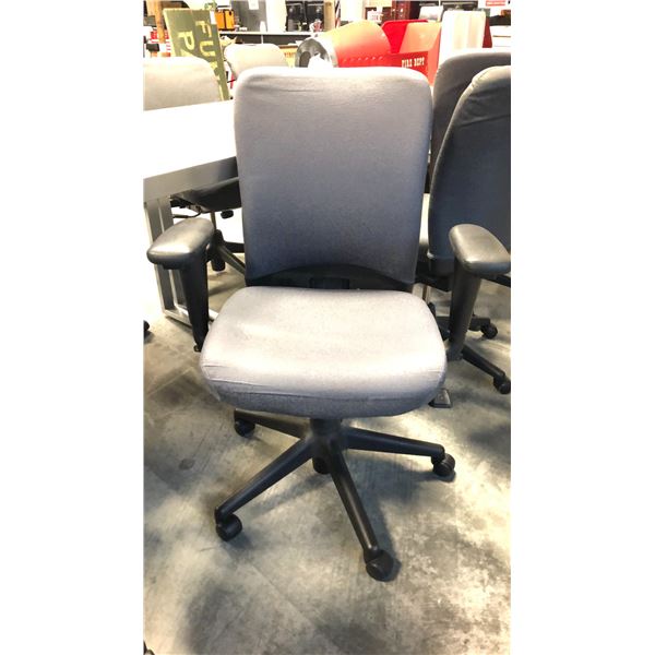 HAWORTH GREY ADJUSTABLE TASK CHAIR