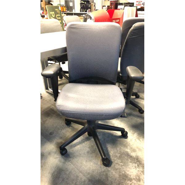 HAWORTH GREY ADJUSTABLE TASK CHAIR