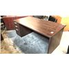 Image 2 : DARKWOOD 72" X 36" S.P. DESK